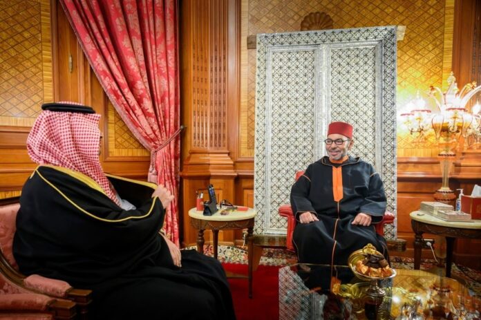Le Roi Mohammed VI reçoit un émissaire du Souverain saoudien à Casablanca
