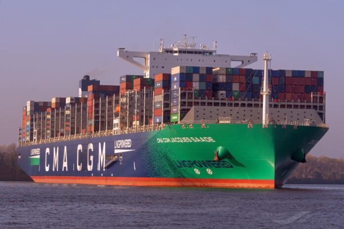 Météo extrême : CMA CGM sécurise ses navires au large du Maroc