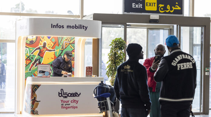 Bus, taxis, digital : des navettes toutes les 15 min vers l’aéroport Rabat-Salé Bus, taxis, digital : des navettes toutes les 15 min vers l'aéroport Rabat-Salé
