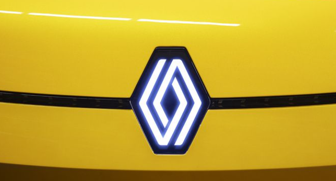 Renault signe une hausse de 44,8 % de ses ventes au Maroc en 2025, contribuant à sa place de leader du CAC 40 dans un marché en repli.