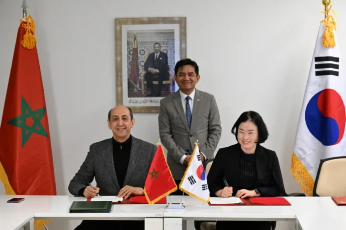 Décarbonation industrielle : l'AMEE et le sud-coréen KOICA signent un partenariat