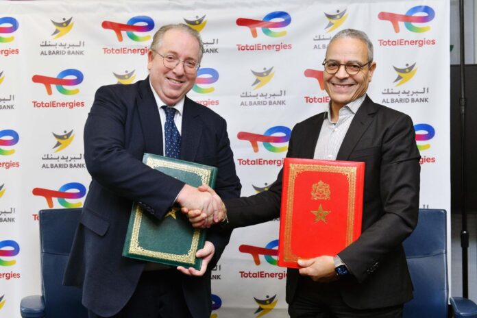 Al Barid Bank s’invite dans les stations TotalEnergies