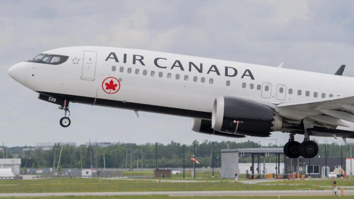 WestJet et Air Canada mobilisent leurs flottes pour le choc Maroc-Canada